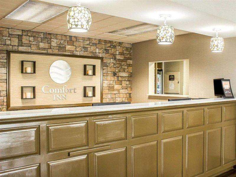 Comfort Inn Dunn Near I-95 Eksteriør billede