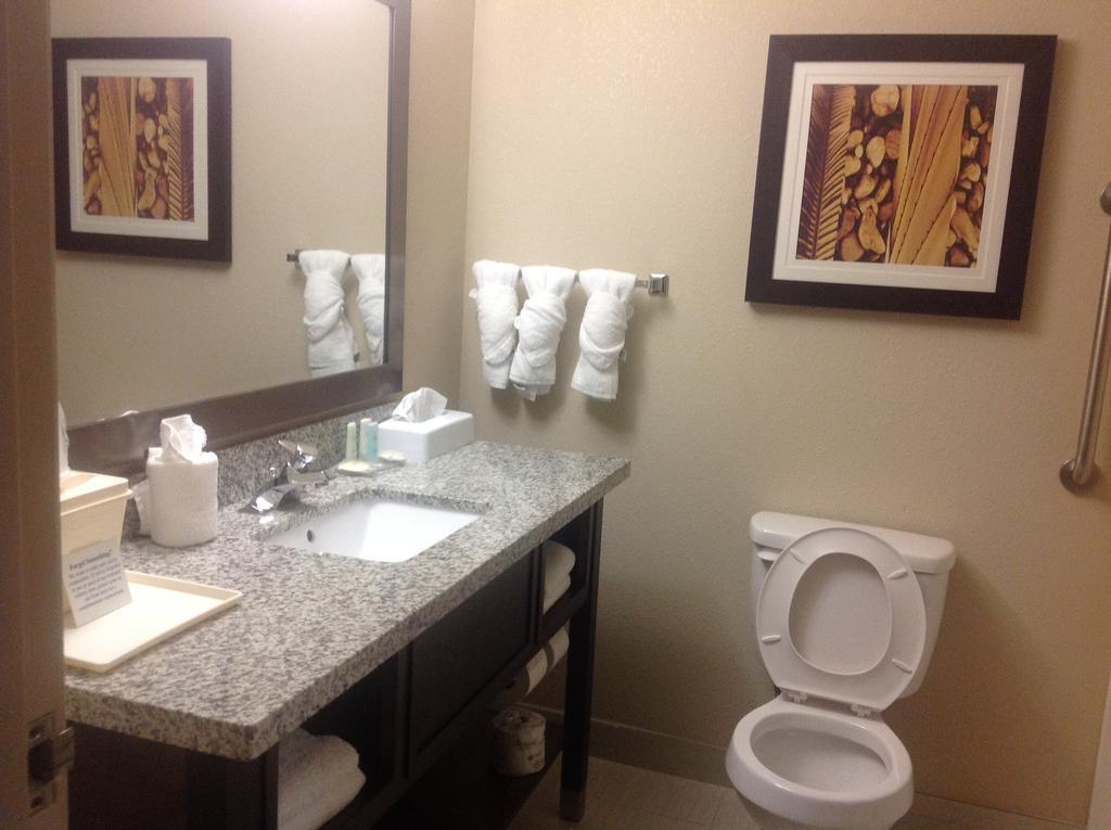 Comfort Inn Dunn Near I-95 Eksteriør billede