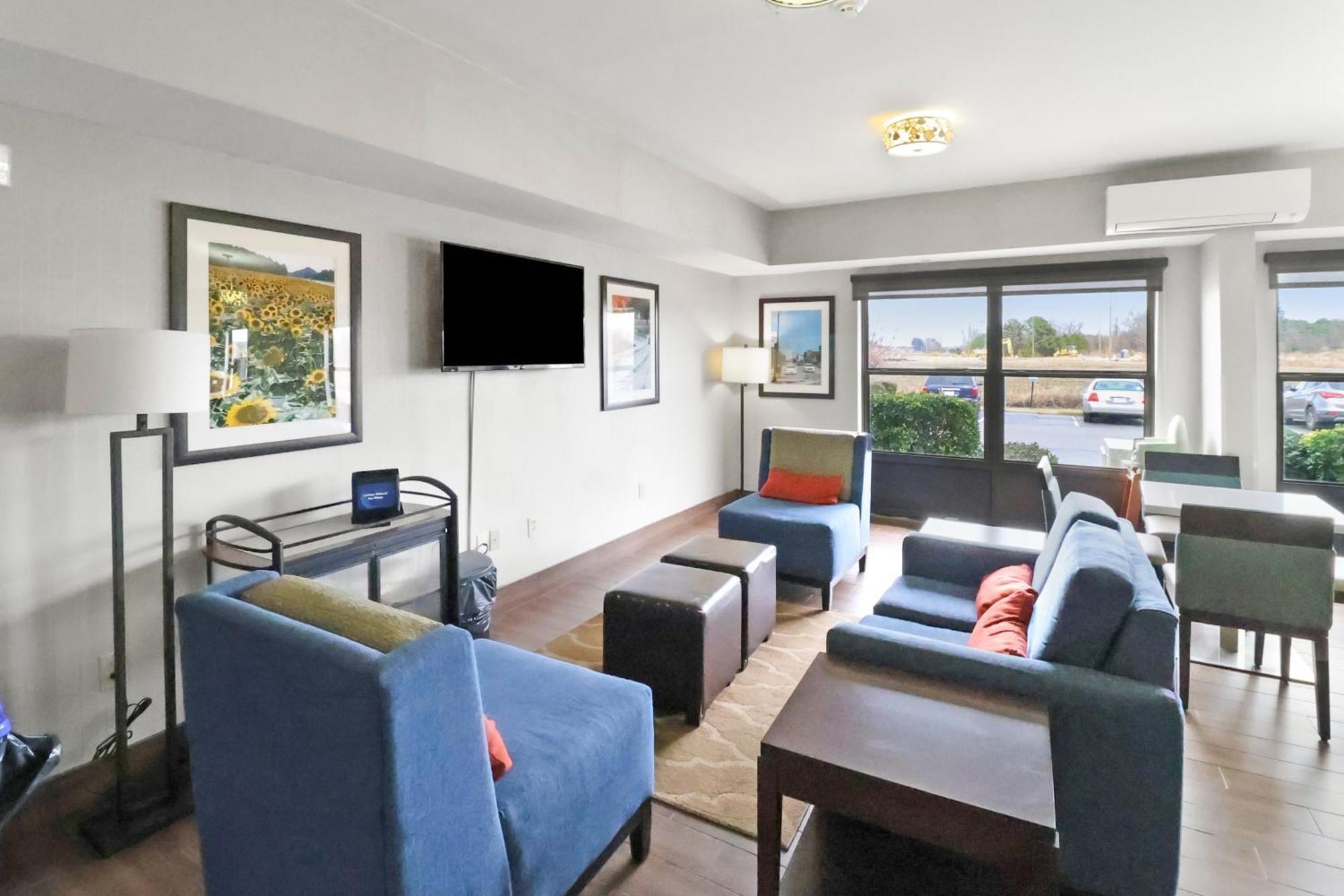 Comfort Inn Dunn Near I-95 Eksteriør billede