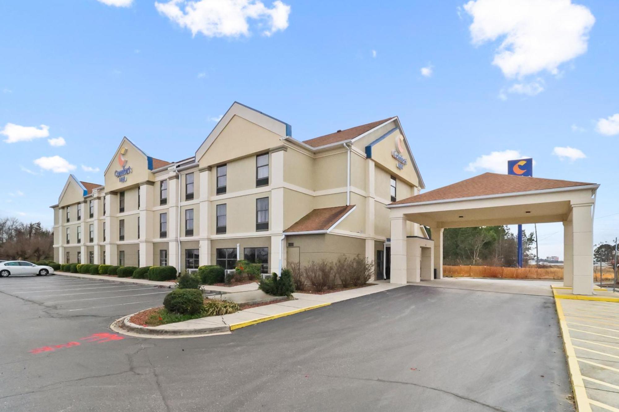 Comfort Inn Dunn Near I-95 Eksteriør billede