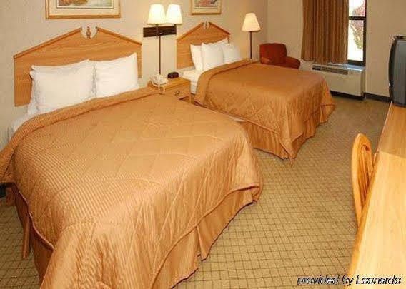 Comfort Inn Dunn Near I-95 Eksteriør billede